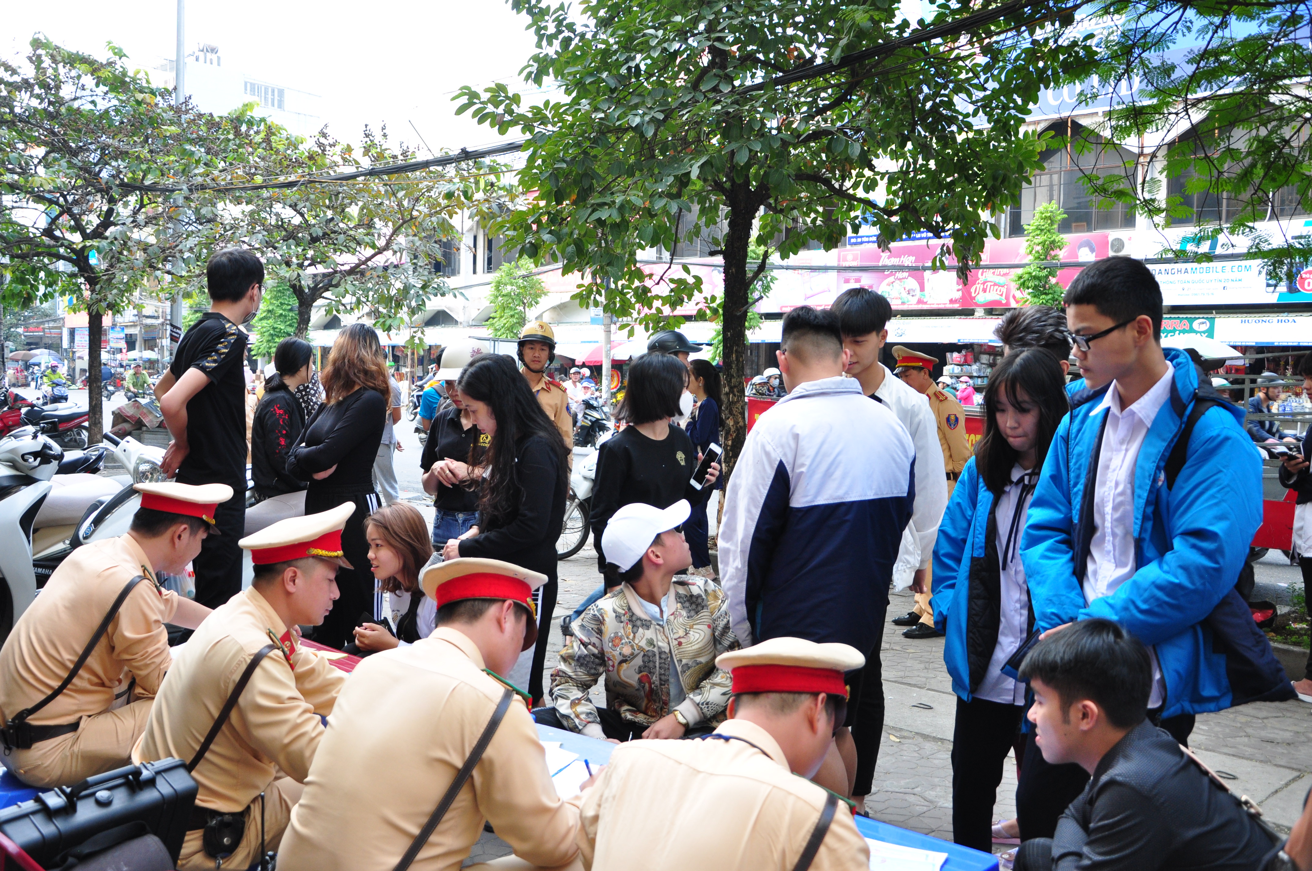 Công khai nội dung Kế hoạch công tác bảo đảm trật tự, an toàn giao thông đường bộ, đường sắt năm 2021